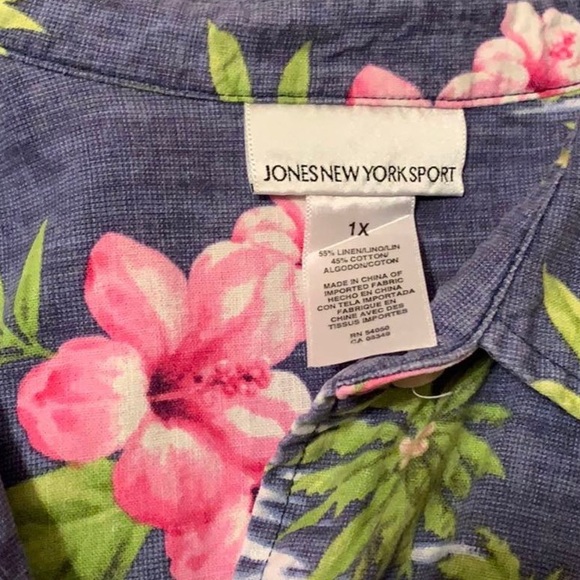 Men’s Polo - Picture 3 of 3